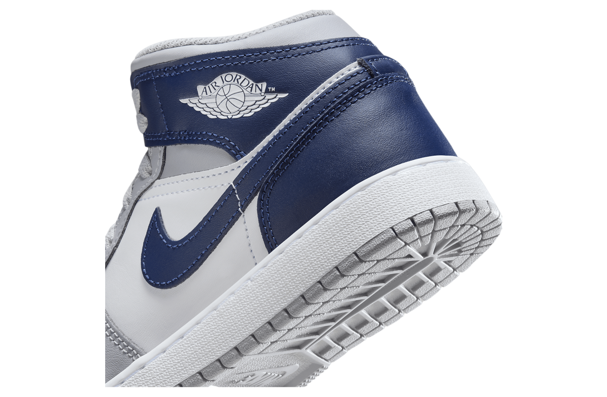 Air Jordan 1 Mid GS White / Wolf Grey / Midnight Navy - Image 8