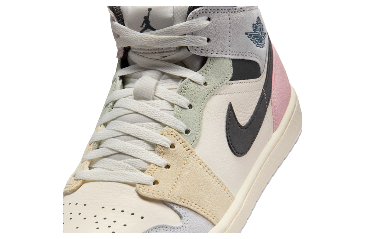 Air Jordan 1 Mid Sail / Iced Jade - Image 5