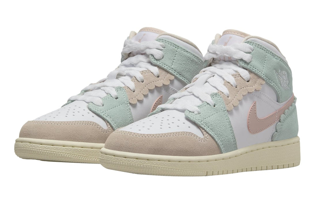 Air Jordan 1 Mid SE GS Pink Oxford - Image 2