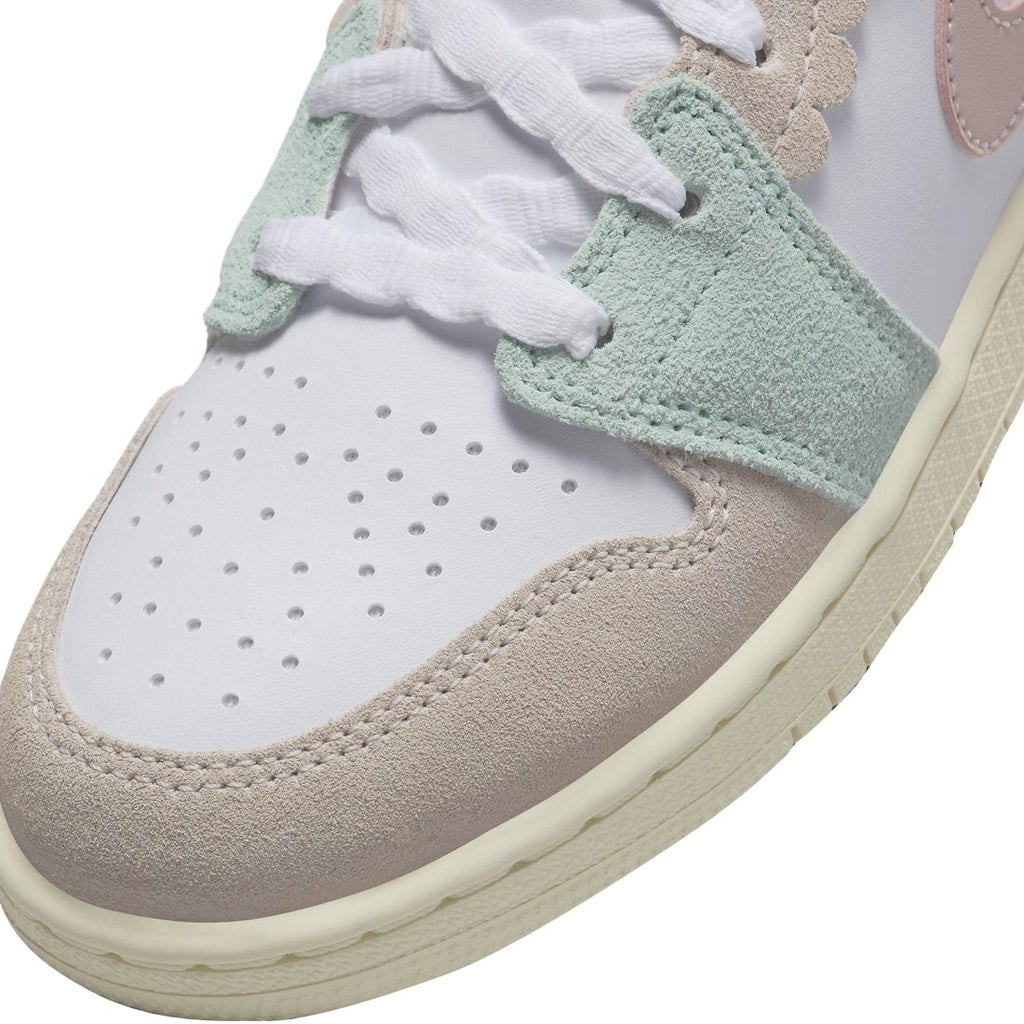 Air Jordan 1 Mid SE GS Pink Oxford - Image 7