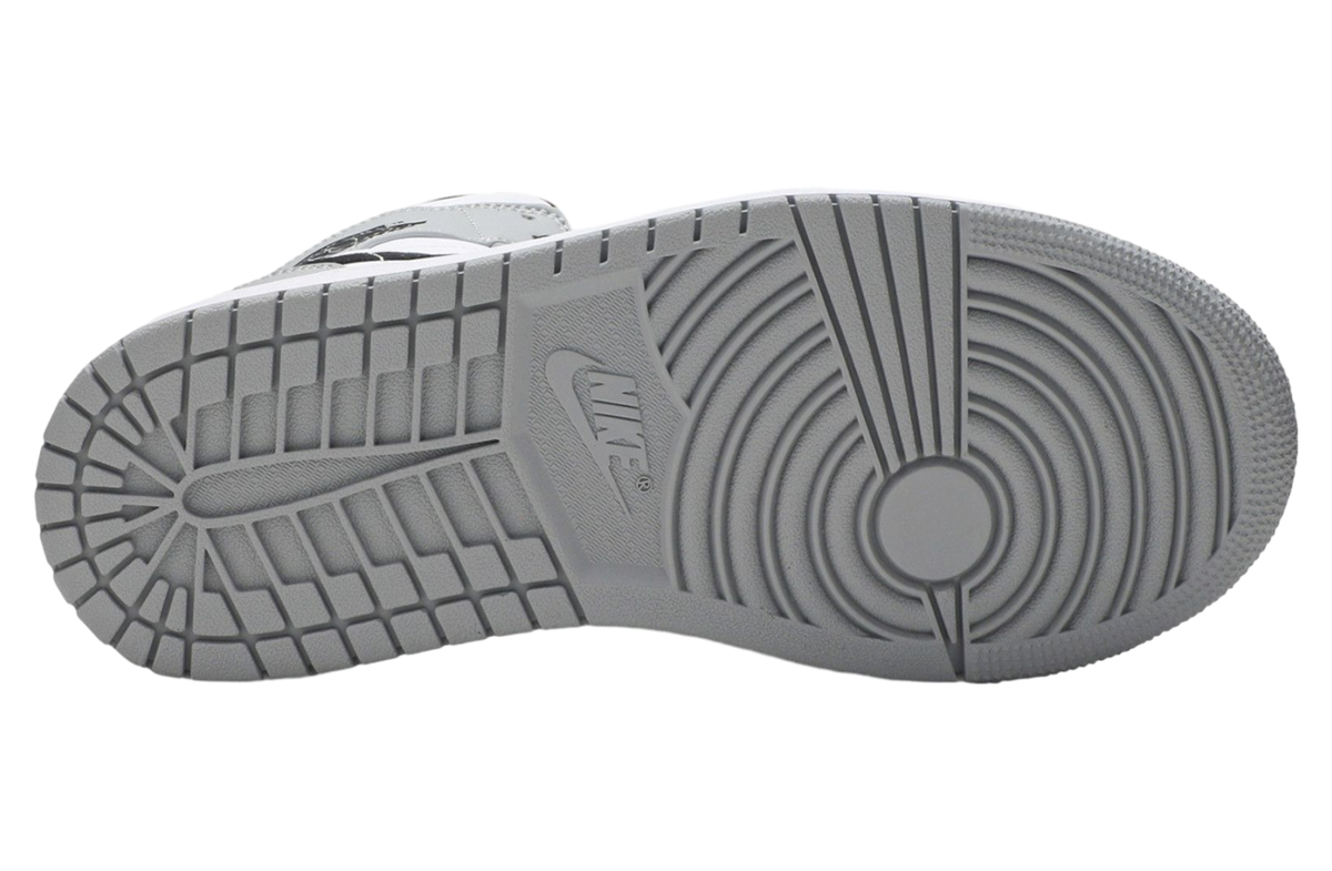 Air Jordan 1 Mid Smoke Grey - Image 3