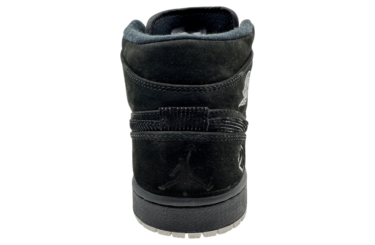 Air Jordan 1 Mid Suit And Sneakers - Image 5