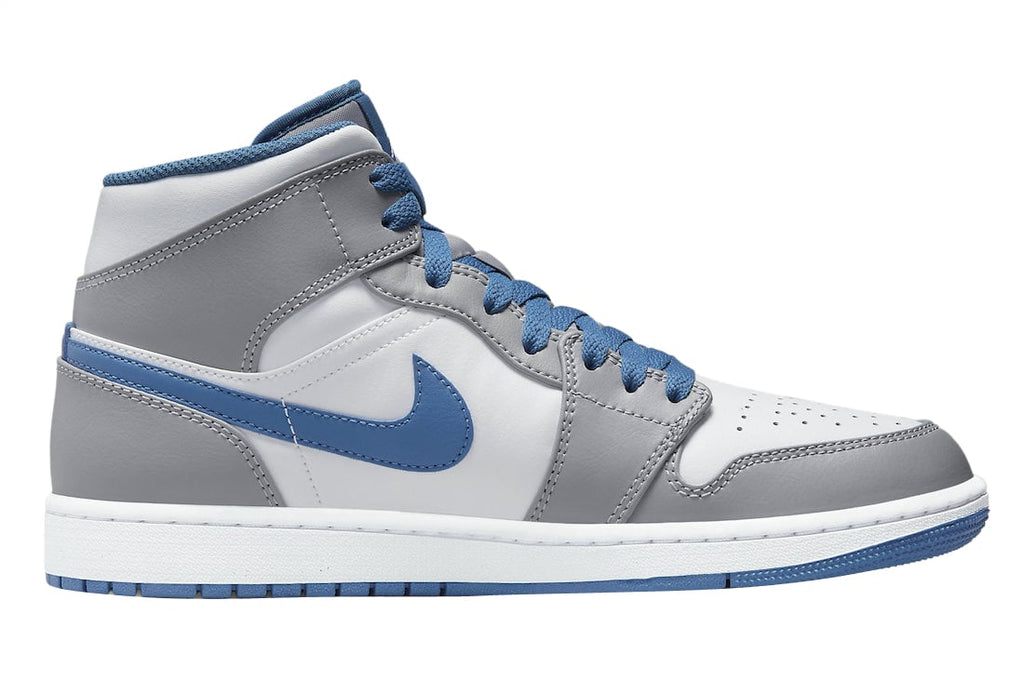 Air Jordan 1 Mid True Blue - Image 3