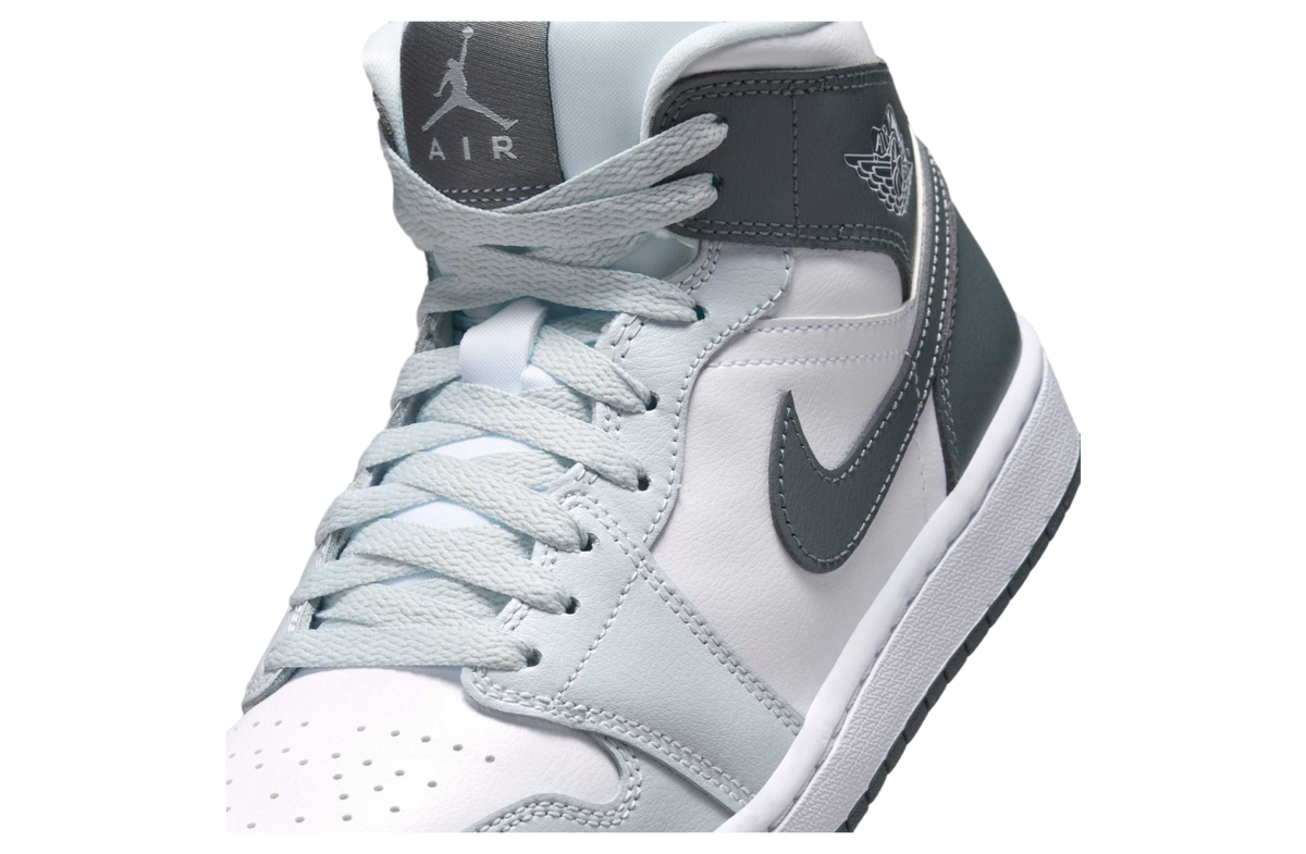 Air Jordan 1 Mid White / Pure Platinum - Image 8