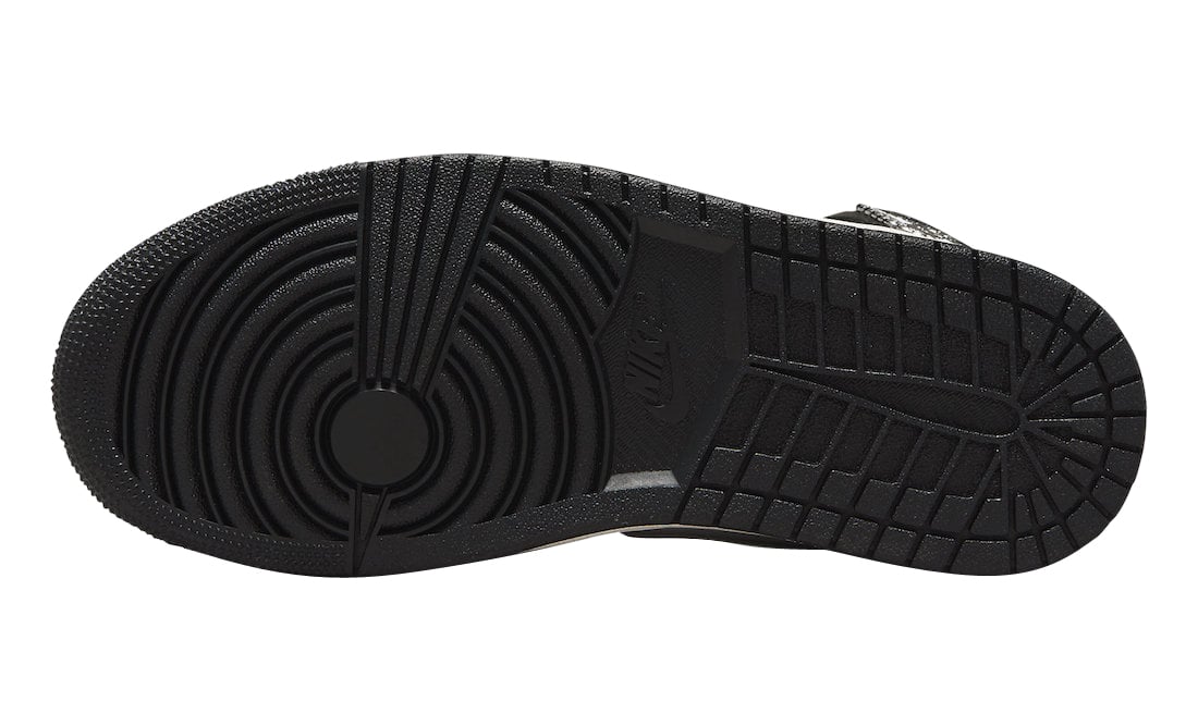 Air Jordan 1 Mid WMNS Black Chrome - Image 6