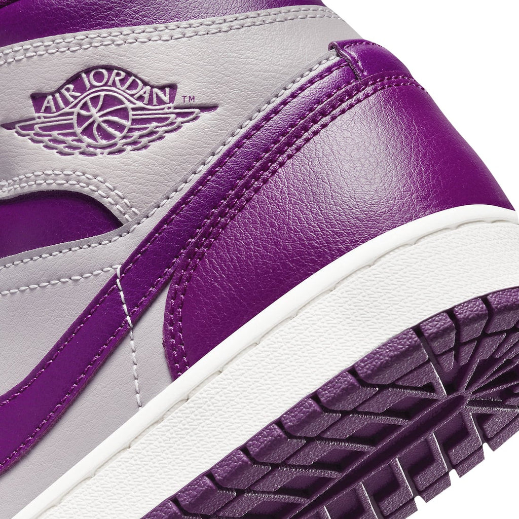 Air Jordan 1 Mid WMNS Magenta - Image 8