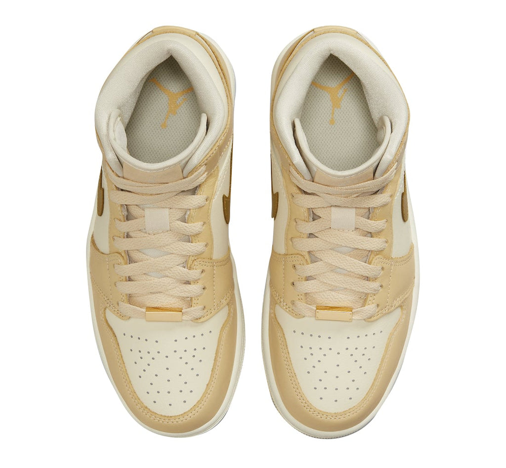 Air Jordan 1 Mid WMNS Pale Vanilla - Image 4