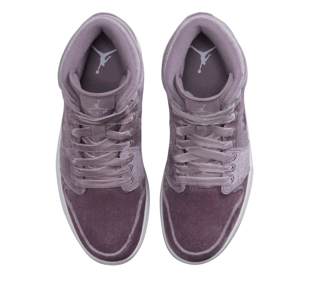 Air Jordan 1 Mid WMNS Purple Velvet - Image 4