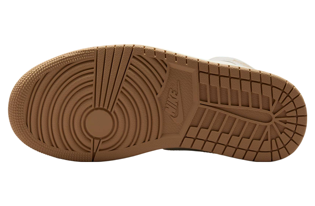 Air Jordan 1 Mid WMNS Tan Toe - Image 5
