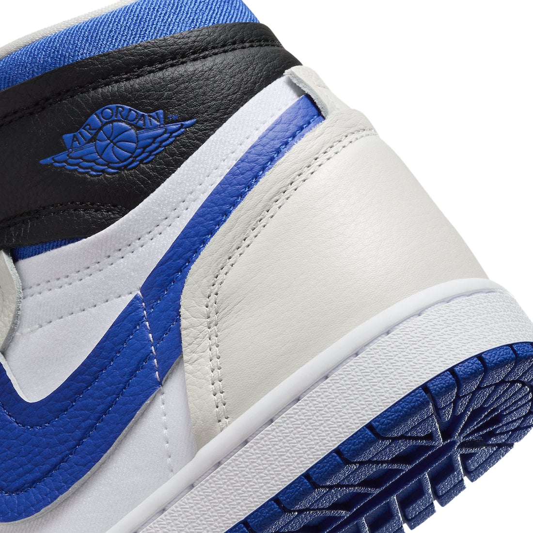 Air Jordan 1 MM High WMNS Royal Toe - Image 8