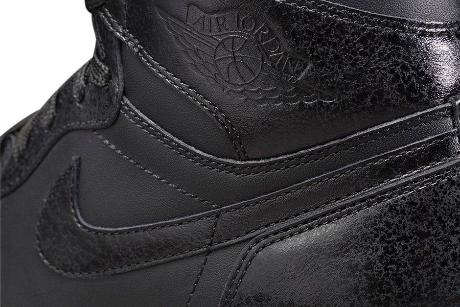 Air Jordan 1 Retro High OG Black Gum Light Brown - Image 4