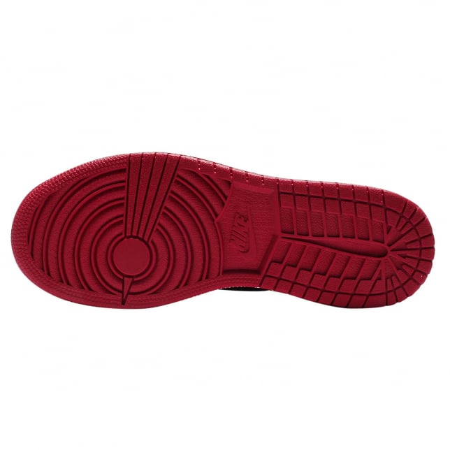 Air Jordan 1 Retro High OG GS Bred 2016 - Image 4