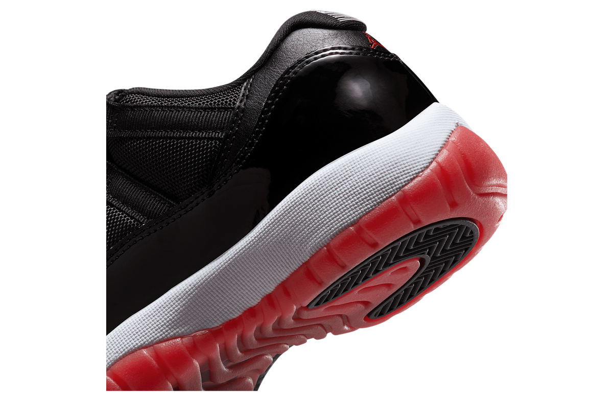 Air Jordan 11 Low GS Black / White - Image 8