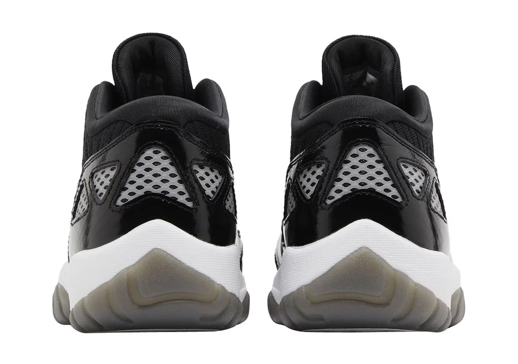 Air Jordan 11 Low IE Black White - Image 4