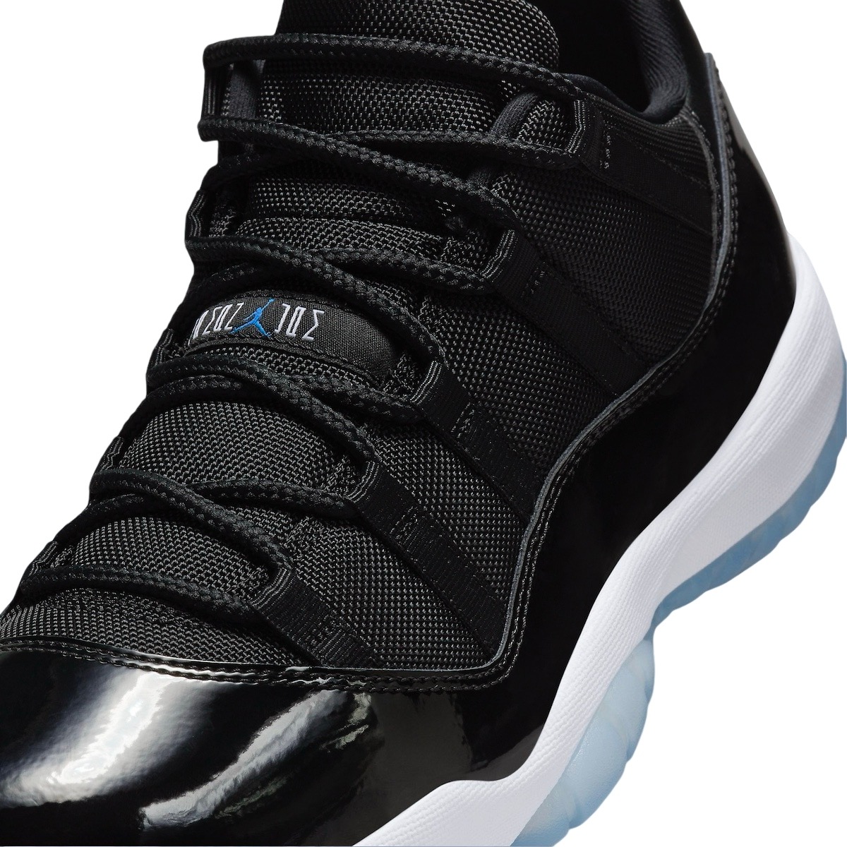 Air Jordan 11 Low Space Jam - Image 7