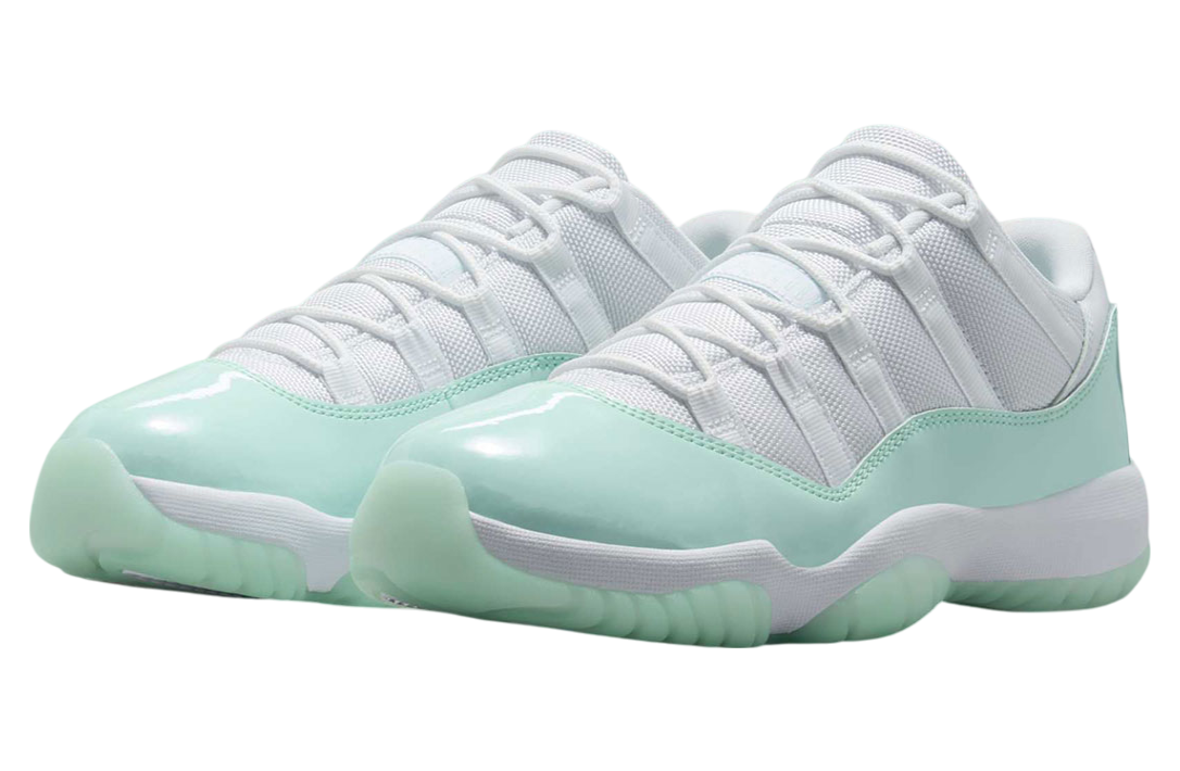 Air Jordan 11 Low WMNS Igloo - Image 2