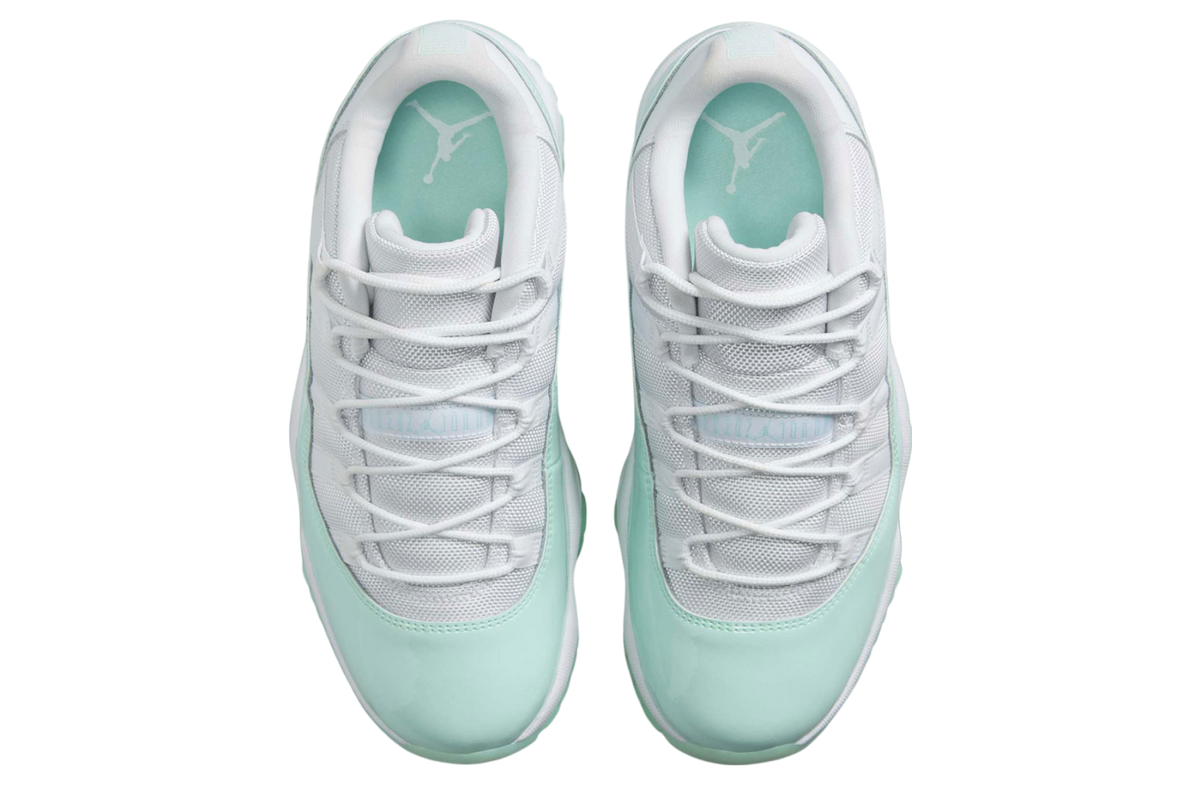 Air Jordan 11 Low WMNS Igloo - Image 4