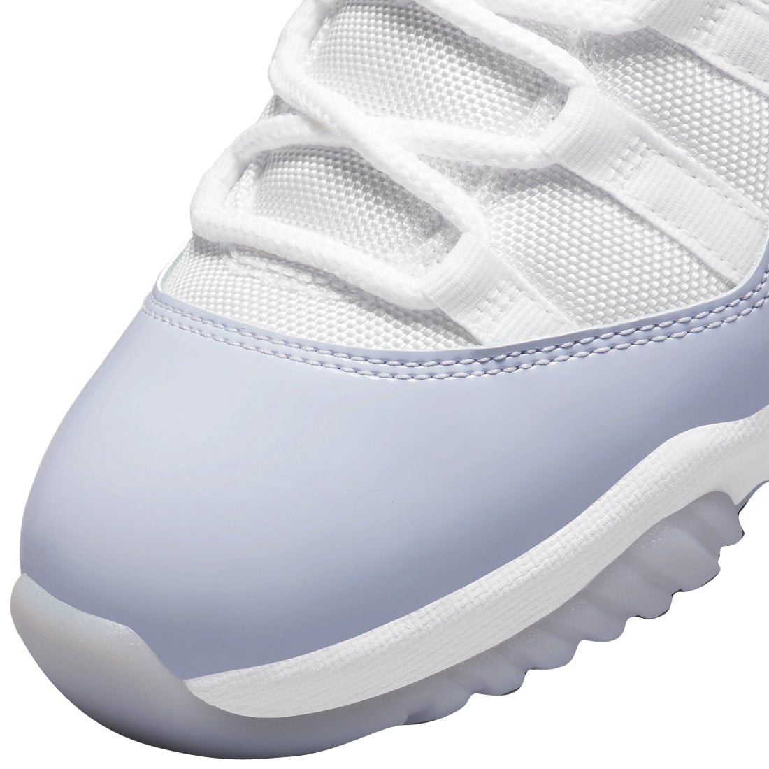 Air Jordan 11 Low WMNS Pure Violet - Image 7