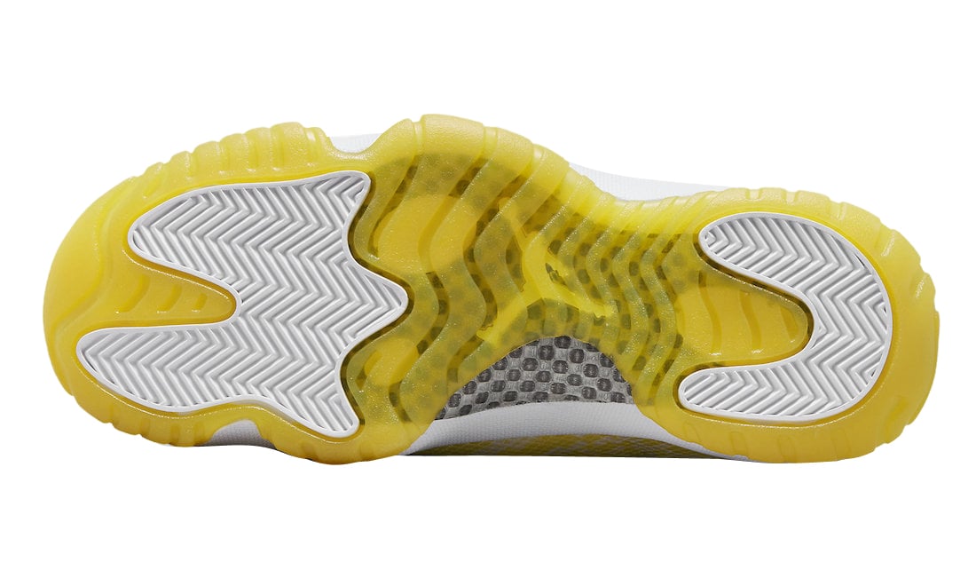 Air Jordan 11 Low WMNS Yellow Snakeskin - Image 6
