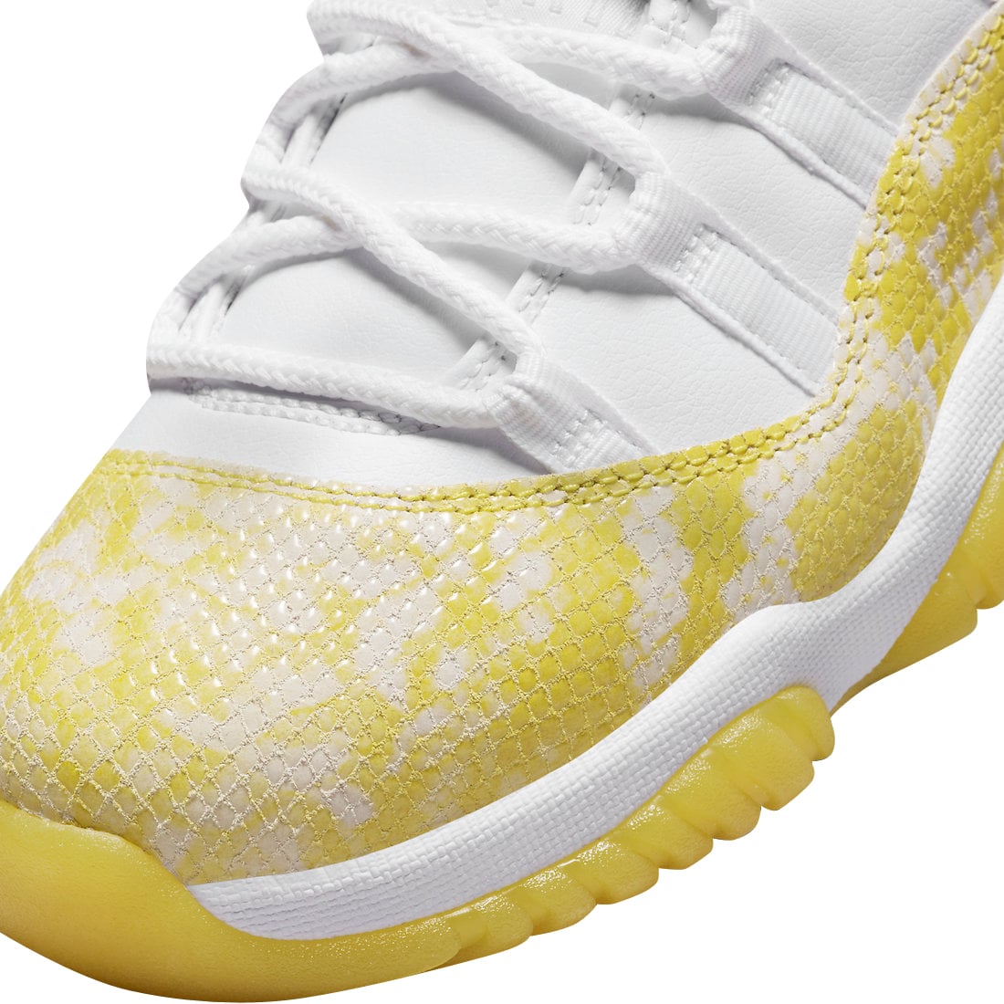 Air Jordan 11 Low WMNS Yellow Snakeskin - Image 7