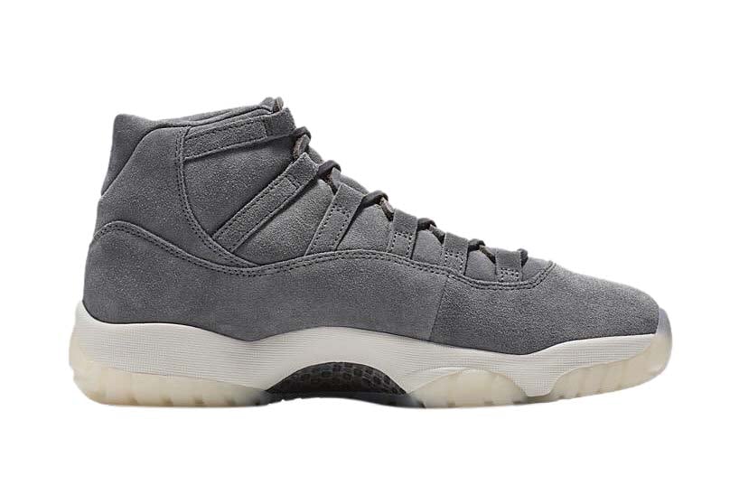 Air Jordan 11 Suede - Image 3