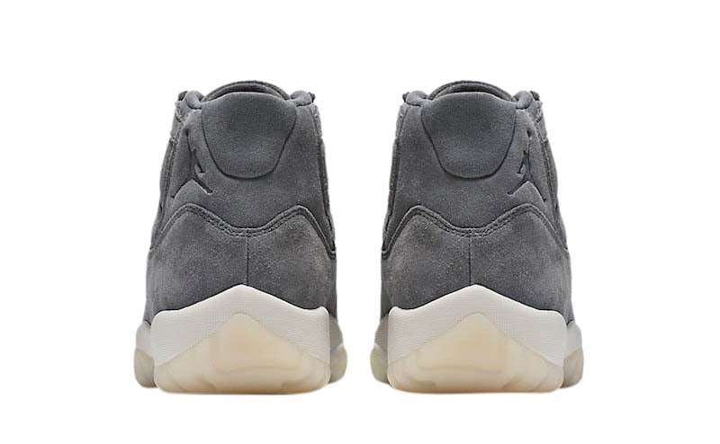 Air Jordan 11 Suede - Image 5