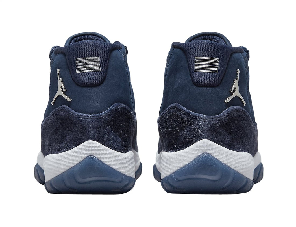 Air Jordan 11 Velvet WMNS Midnight Navy - Image 5