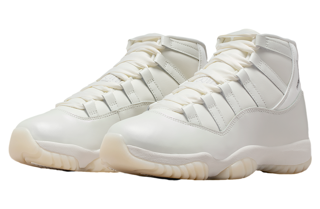 Air Jordan 11 WMNS Pearl - Image 5