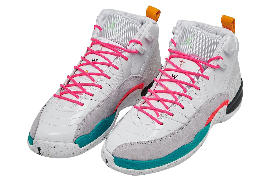 Air Jordan 12 GS White Vapor Green - Image 2