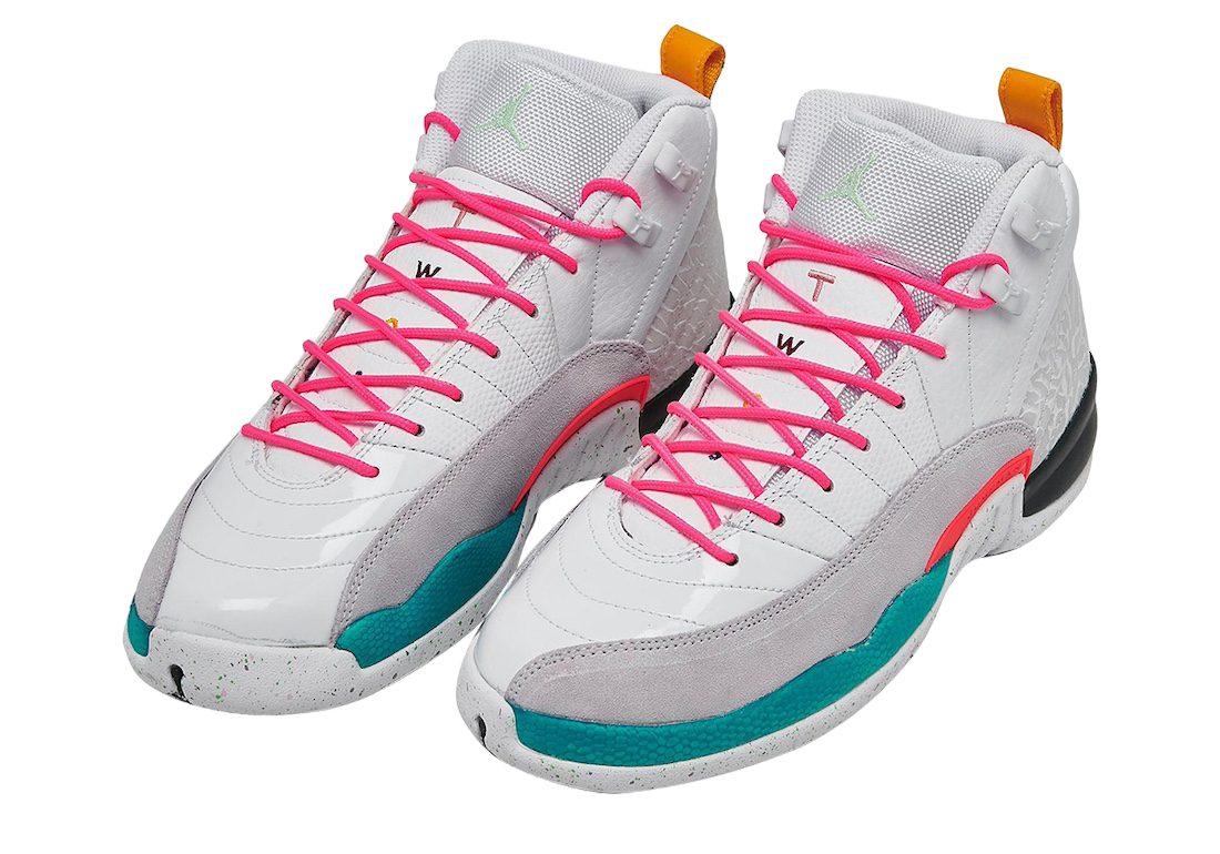 Air Jordan 12 GS White Vapor Green - Image 2
