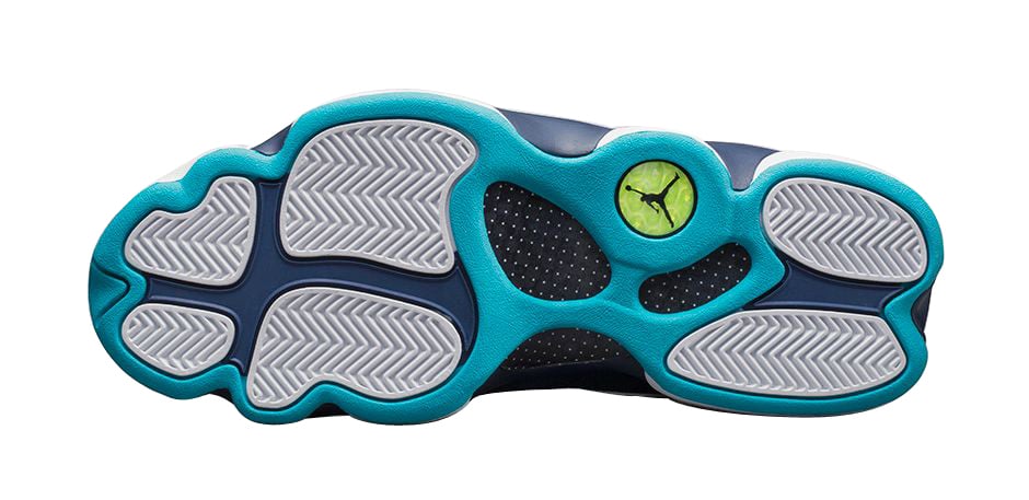 Air Jordan 13 Low GS Hornets - Image 6