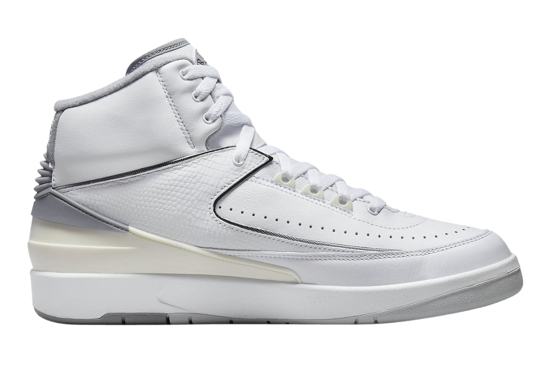 Air Jordan 2 Cement Grey - Image 3