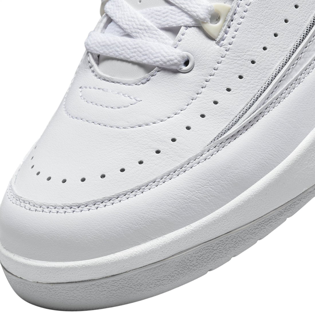 Air Jordan 2 Cement Grey - Image 7