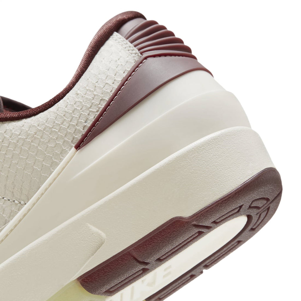 Air Jordan 2 Low WMNS Chinese New Year - Image 8