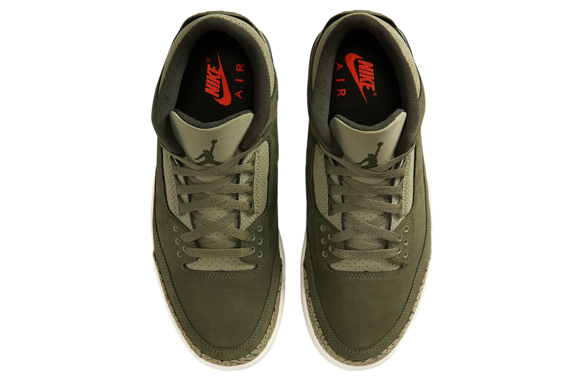 Air Jordan 3 Medium Olive - Image 4