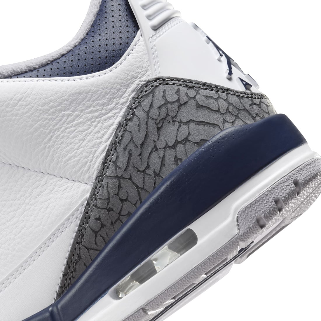 Air Jordan 3 Midnight Navy - Image 8