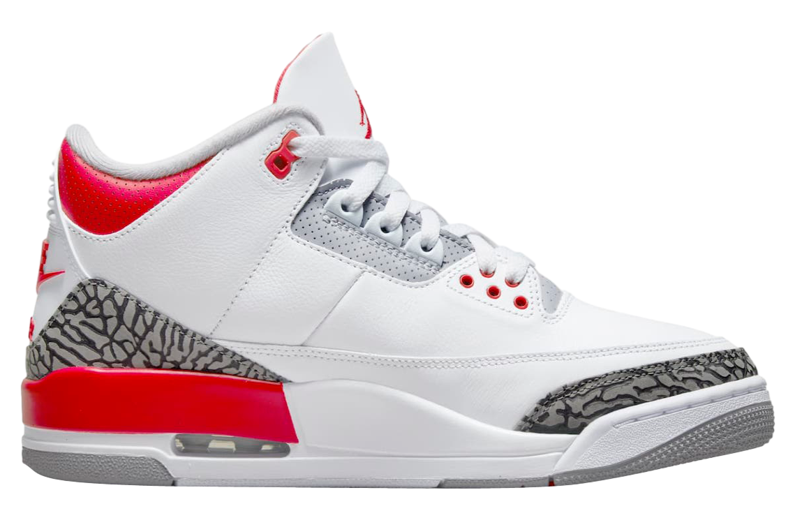 Air Jordan 3 OG Fire Red 2022 - Image 3