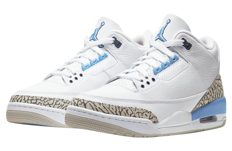 Air Jordan 3 UNC - Image 2