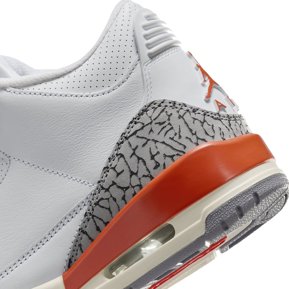 Air Jordan 3 WMNS Georgia Peach - Image 8