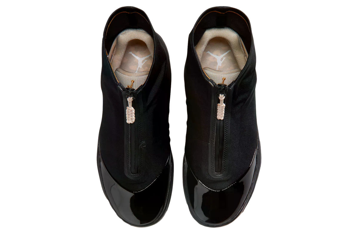 Air Jordan 4028 Black / Metallic Gold - Image 4