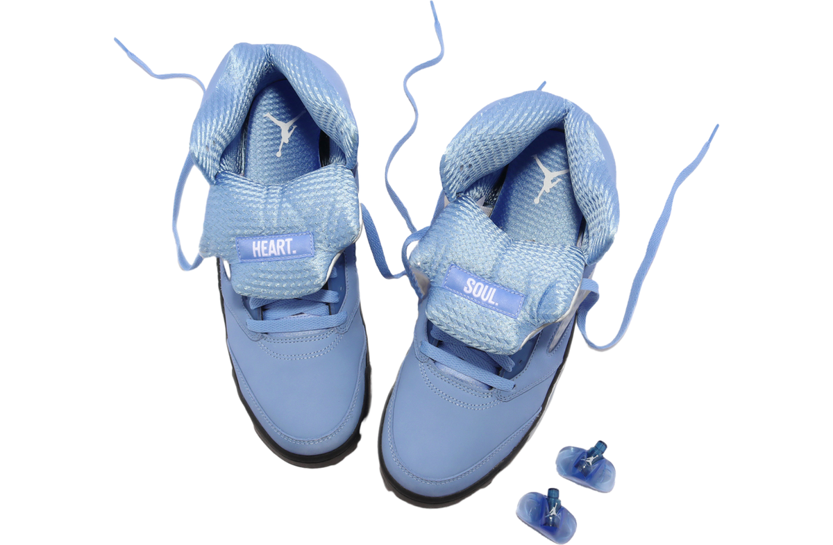 Air Jordan 5 UNC - Image 6