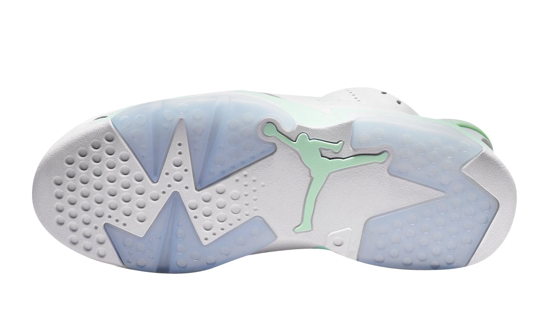 Air Jordan 6 WMNS Mint Foam - Image 6