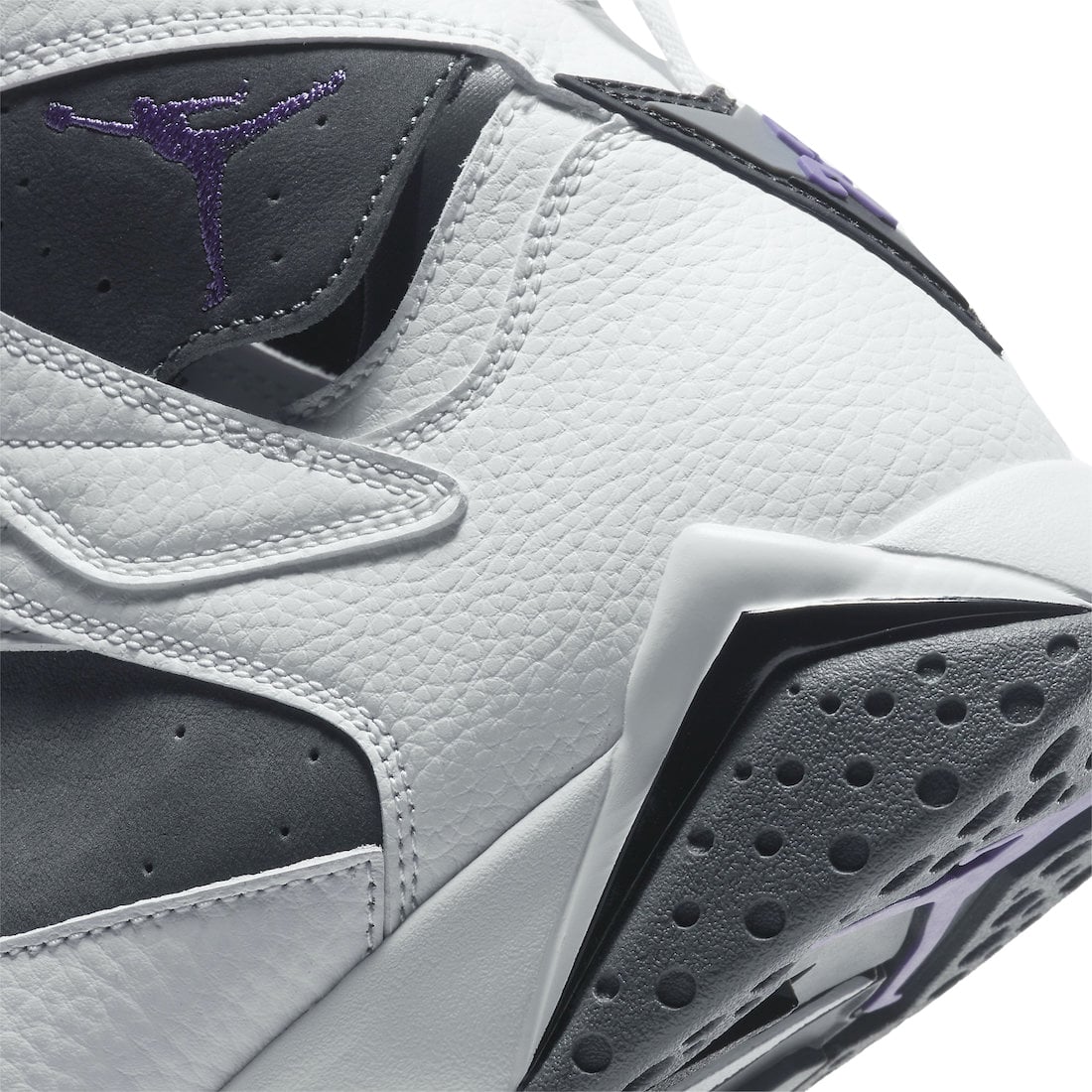 Air Jordan 7 Flint 2021 - Image 8