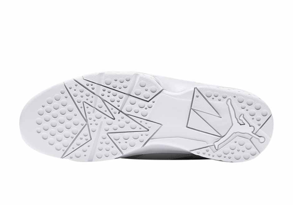 Air Jordan 7 Pure Platinum - Image 6
