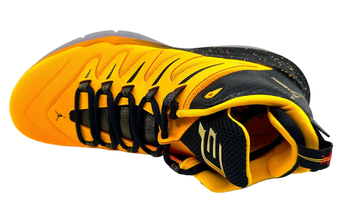 Air Jordan Cp3.ix Yellow Dragon Black / Metallic Gold - Image 4