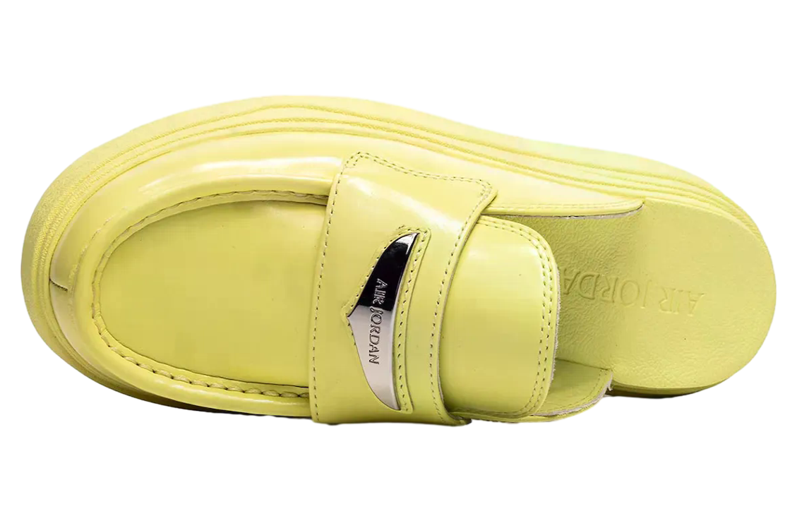 Air Jordan Mule WMNS Luminous Green / Metallic Silver - Image 3