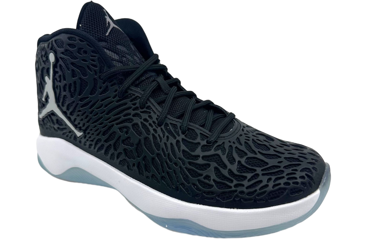 Air Jordan Ultra.fly Black Reflective Silver - Image 2