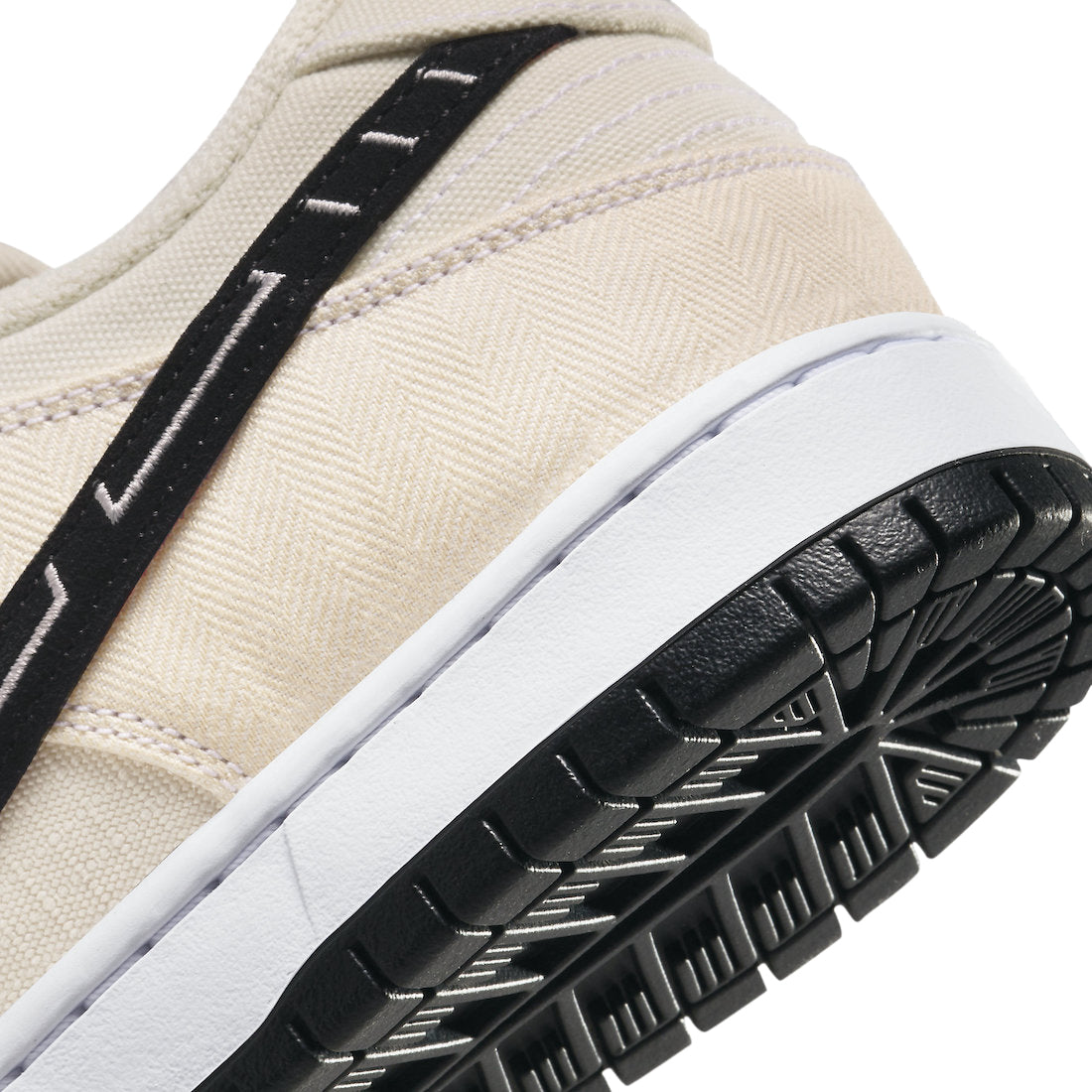 Albino & Preto x Nike SB Dunk Low - Image 8
