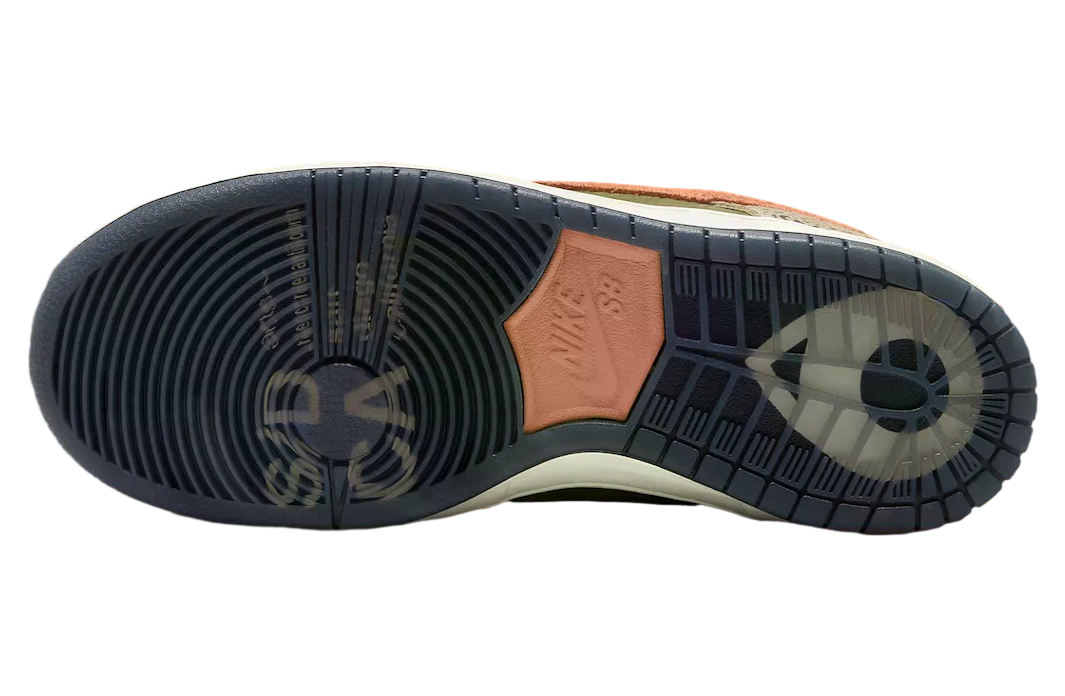 Arts-Rec x Nike SB Dunk Low - Image 6