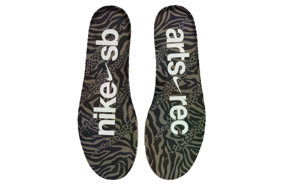 Arts-Rec x Nike SB Dunk Low - Image 10